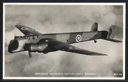 AK Armstrong Whitworth Whitley, Heavy Bomber, Flugzeug