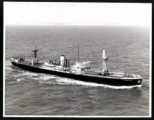 Fotografie Frachtschiff / Frachter Lord Tweedsmuir vor der Küste von England, Grossformat 25 x 19cm