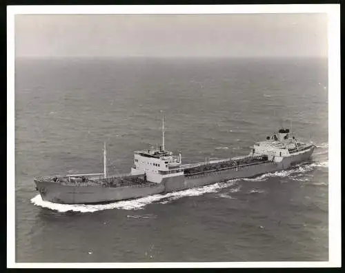 Fotografie Tankschiff / Tanker Urania Gorthon auf hoher See, Grossformat 25 x 20cm