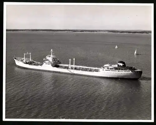 Fotografie Tankschiff / Tanker World Grandeur auf Reede, Grossformat 25 x 19cm