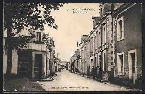 AK Coulongé, Rue principale avec bâtiments et passants