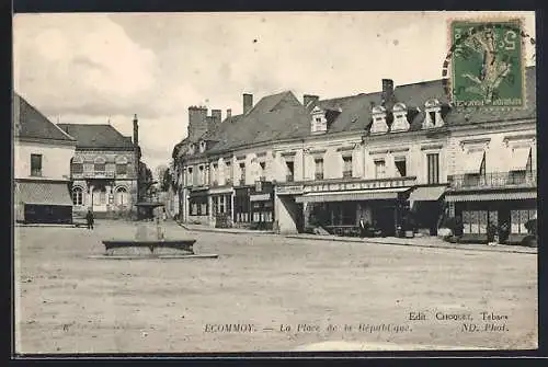 AK Écommoy, La Place de la République