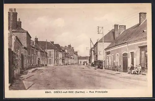 AK Gréez-sur-Roc, Rue Principale animée avec maisons et habitants