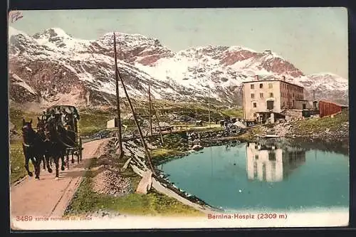 AK Bernina-Hospiz, Postkutsche mit Blick zum Hospiz und Gletscher