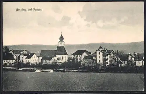 AK Heining bei Passau, Ortsansicht mit Kirche