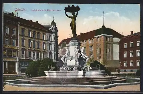 AK Görlitz, Postplatz mit Geschäften und Zierbrunnen