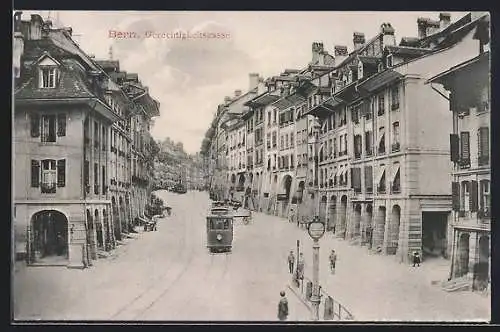 AK Bern, Blick in die Gerechtigkeitsgasse, Strassenbahn