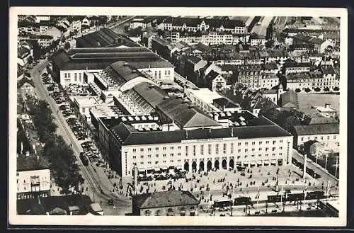 AK Basel, Fliegeraufnahme der Schweizer Mustermesse, Strassenbahn