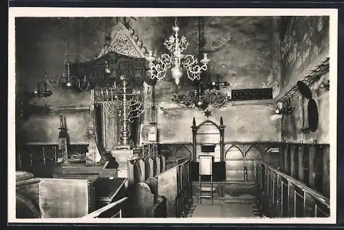 AK Prag / Praha, Bundeslade und Rabbinersitz in der Altneu-Synagoge