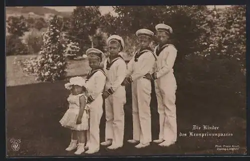 AK Kinder des Kronprinzenpaares in Matrosenuniform, Kronprinz Wilhelm von Preussen