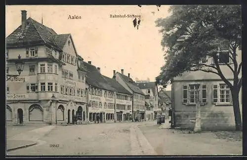 AK Aalen, Bahnhof-Strasse mit der Tuchhandlung Wilhelm Schwarz
