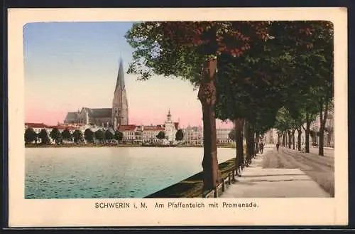 AK Schwerin i. M., Am Pfaffenteich mit Promenade