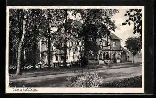 AK Espelkamp i. W., Gasthof Waldfrieden J. Nicoll mit Strasse