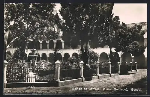 AK Bogotà, Edificio de Correos