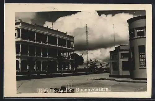 AK Buenaventura, Hotel Estación