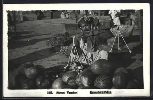 AK Karachi, Street Vendor