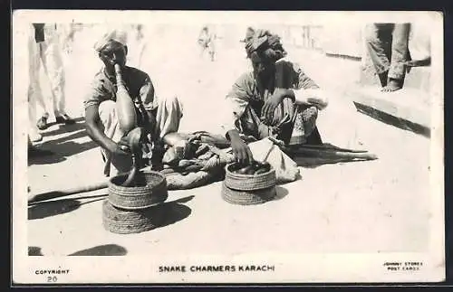 AK Karachi, Snake Charmers, Schlangenbeschwörer