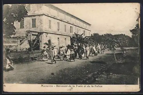 AK Mayotte, Bâtiment de la Poste et de la Policie