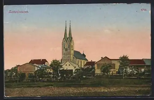 AK Tuntenhausen, Teilansicht mit Kirche