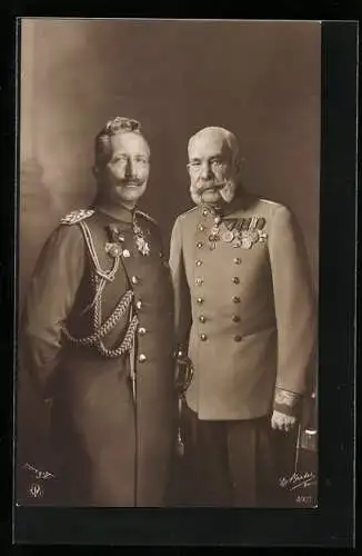 AK Portrait Kaiser Franz Josef I. von Österreich mit Wilhelm II. in Uniform