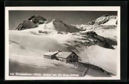 AK Wiesbadener Hütte, Panoramablick in die verschneiten Berge mit Piz Buin