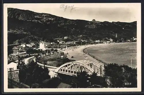 AK Agay, La plage et les villas