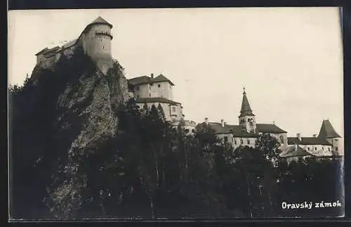 AK Oravsky Zámok, Teilansicht mit Burg