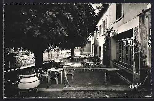 AK Chateauneuf-la-Foret, L`Hotel Dapy