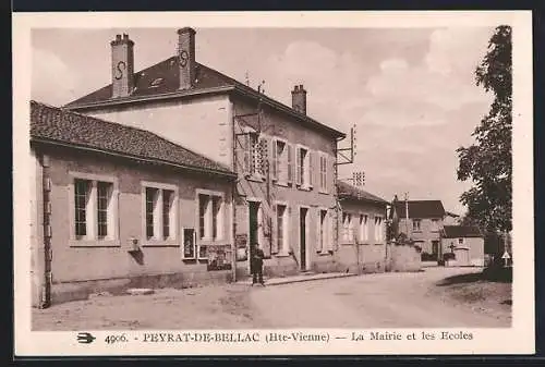 AK Peyrat-de-Bellac, La Mairie et les Ecoles