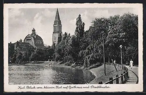 AK Kiel, Blick vom kleinen Kiel auf Rathaus und Stadttheater