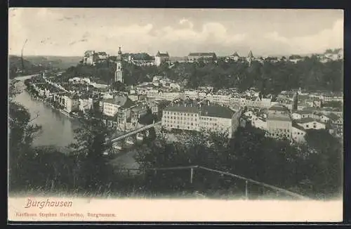 AK Burghausen / Salzach, Totalansicht mit Brücke aus der Vogelschau