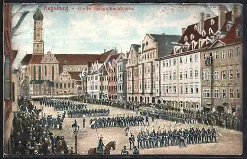 AK Augsburg, Obere Maximilianstrasse mit Kirche und Soldaten