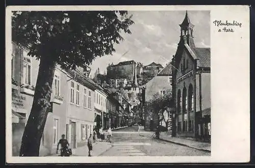 AK Blankenburg a. Harz, Strassenpartie mit Geschäft