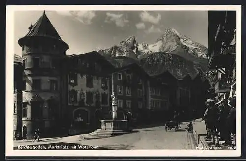 AK Berchtesgaden, Marktplatz mit Watzmann