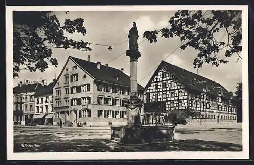 AK Winterthur, Strassenpartie mit Brunnen