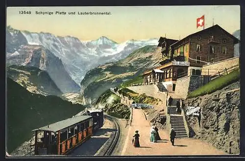 AK Schynige Platte, Bergbahn am Hotel Bellevue, Blick ins Lauterbrunnental