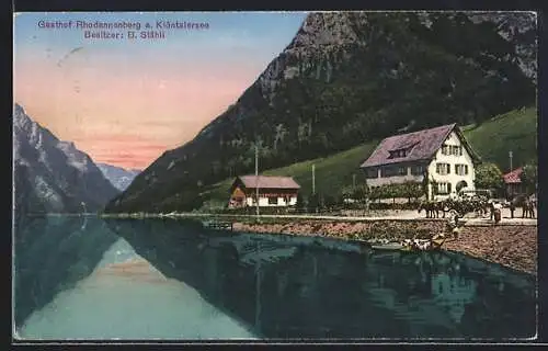 AK Klöntal, Rhodannenberg am Klöntalersee, Gasthof von B. Stähli mit Uferpartie