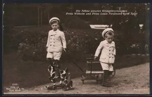 AK Prinz Wilhelm und Prinz Louis Ferdinand beim Spiel, Bollerwagen, Spielzeugpferd