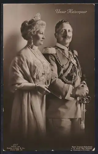 AK Kaiser Wilhelm II in Uniform und Kaiserin Auguste Victoria