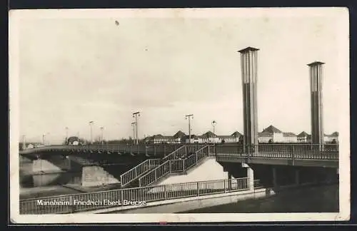 AK Mannheim, an der Friedrich Ebert Brücke