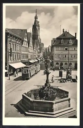 AK Reutlingen, Marktplatz mit Wilhelmstrasse und Strassenbahn