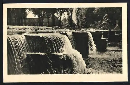 AK Ludwigslust /Meckl., Im Schlossgarten