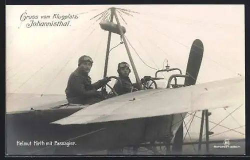 AK Berlin, Flugplatz Johannisthal, Helmut Hirth mit Passagier