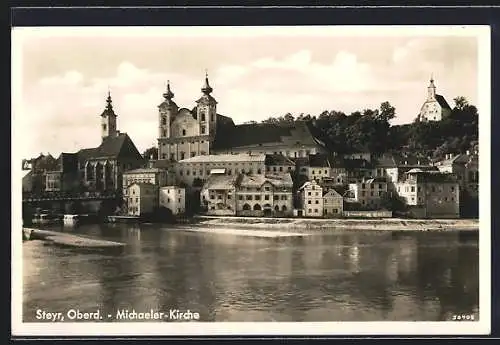 AK Steyr /Oberd., Teilansicht mit Michaeler-Kirche