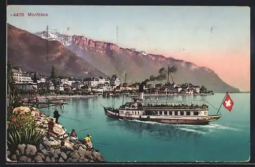 AK Montreux, Salondampfer bei der Hafeneinfahrt