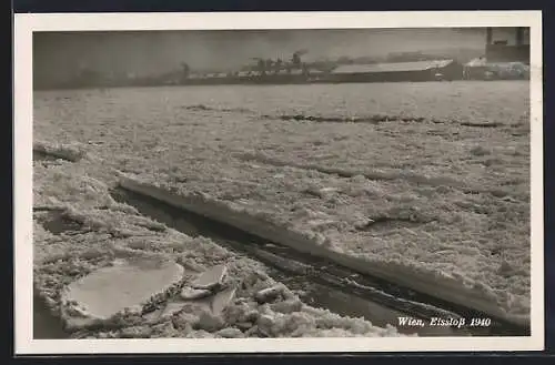 AK Wien, Eisstoss 1940 gegen die Fabriken am Handelskai