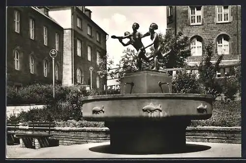 AK Pforzheim /Schwarzwald, Dreitälerbrunnen