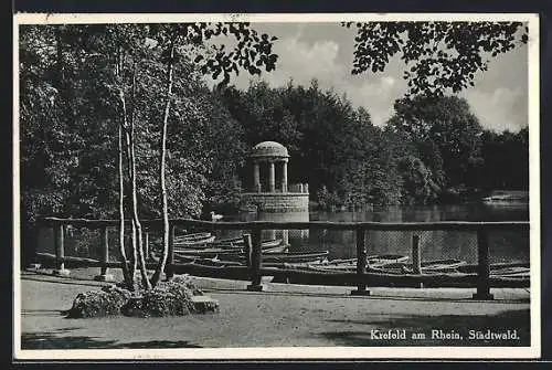 AK Krefeld am Rhein, Stadtwald mit Booten