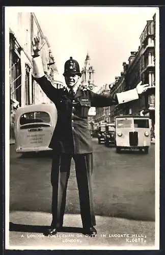 AK London, A Policeman on Duty in Ludgate Hill, Polizei, Bobby