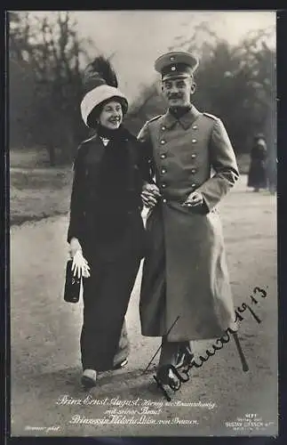 AK Prinz Ernst August von Braunschweig in Uniform mit seiner Braut